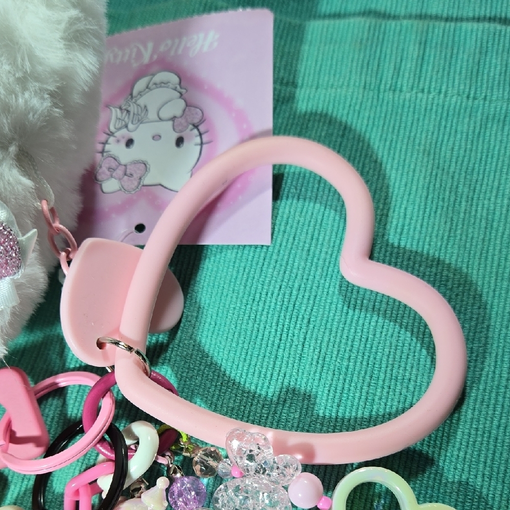 Sanrio Hello Kitty Angelic Bag Charm, Keychain - Picture 8 of 15